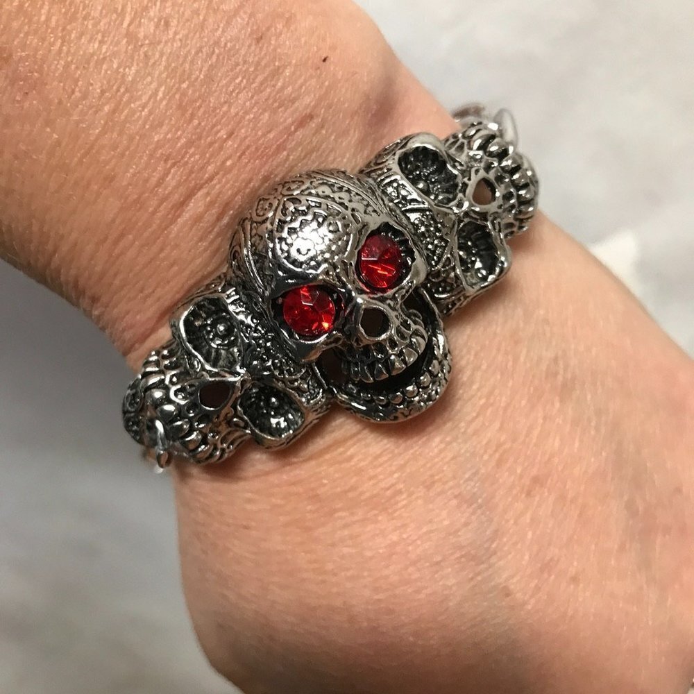 COPY - Skull  Bracelet Mens Biker Silver Rock Goth Moto Gothic Motorcycle Hallo… - Picture 5 of 6